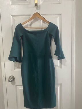 NWT H&M Dark Forest Green Off-Shoulder Bell Sleeve Dress | Old Money XS